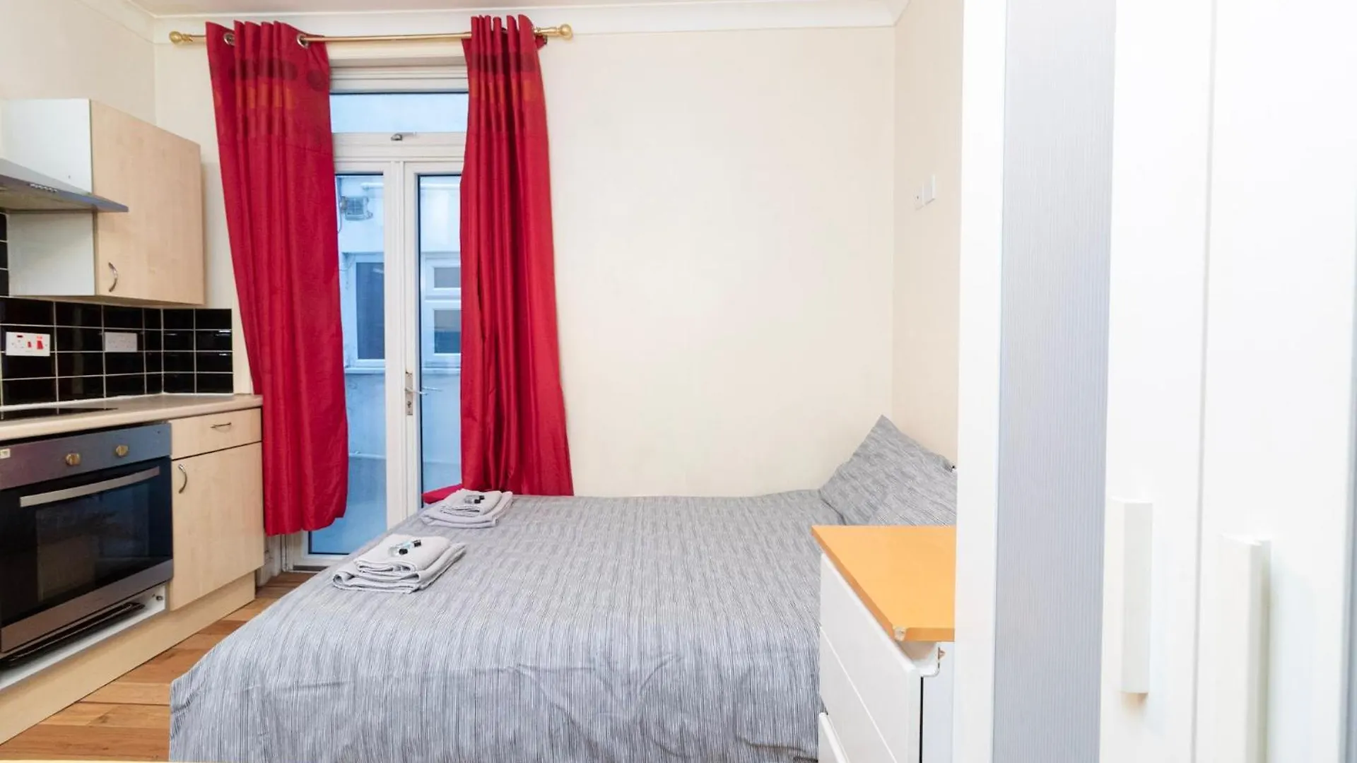 Apartment Cosy Studio Flat In The Polygon Southampton United Kingdom